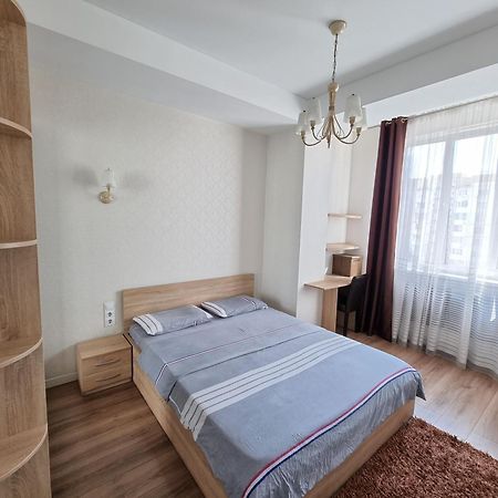 Extra Grand Lev Tolstoi Two Bedrooms Кишинёв Экстерьер фото