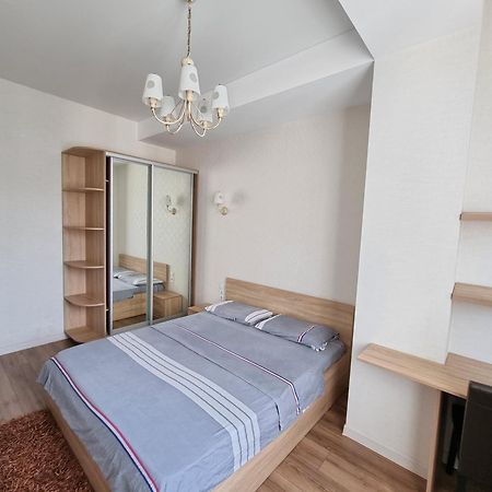 Extra Grand Lev Tolstoi Two Bedrooms Кишинёв Экстерьер фото